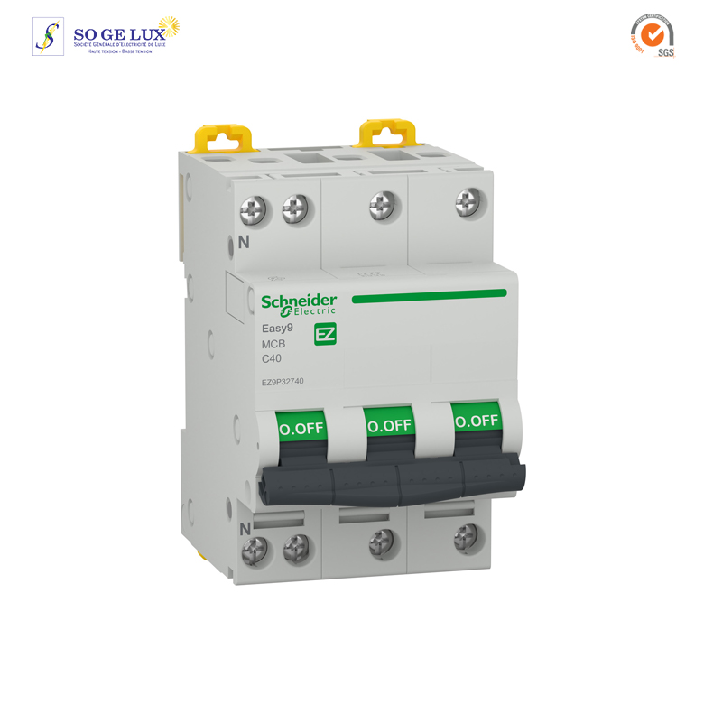 DISJONCTEUR 3P+N, 40 A, C curve, 4500 A - EZ9P32740