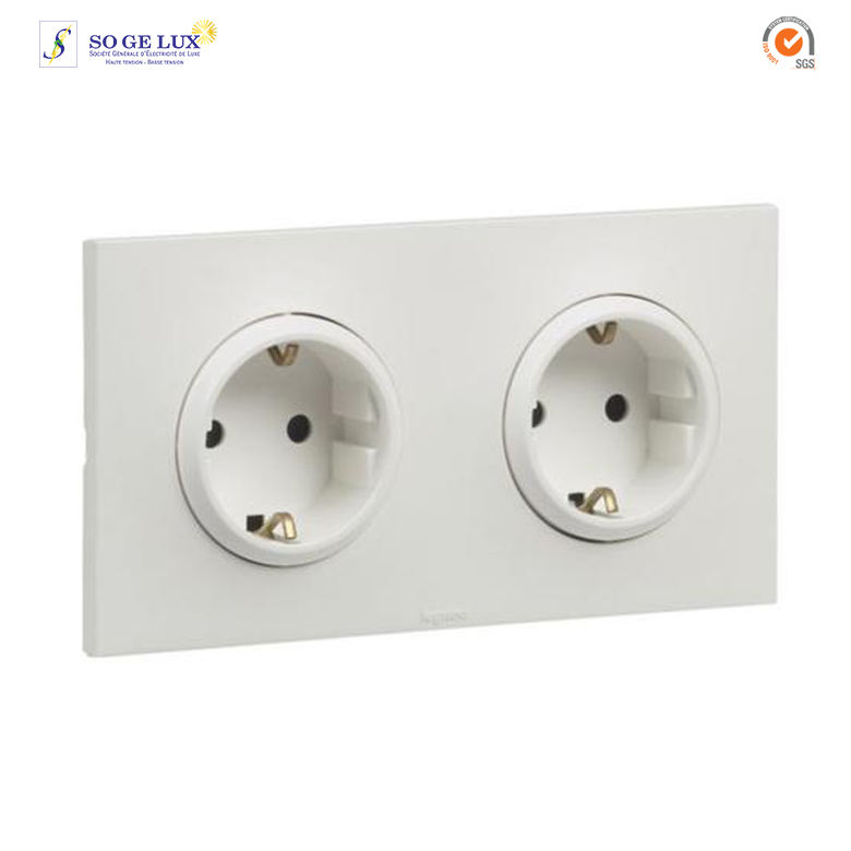 2X 2P+T SCH 2P BLANC - UB3124WH